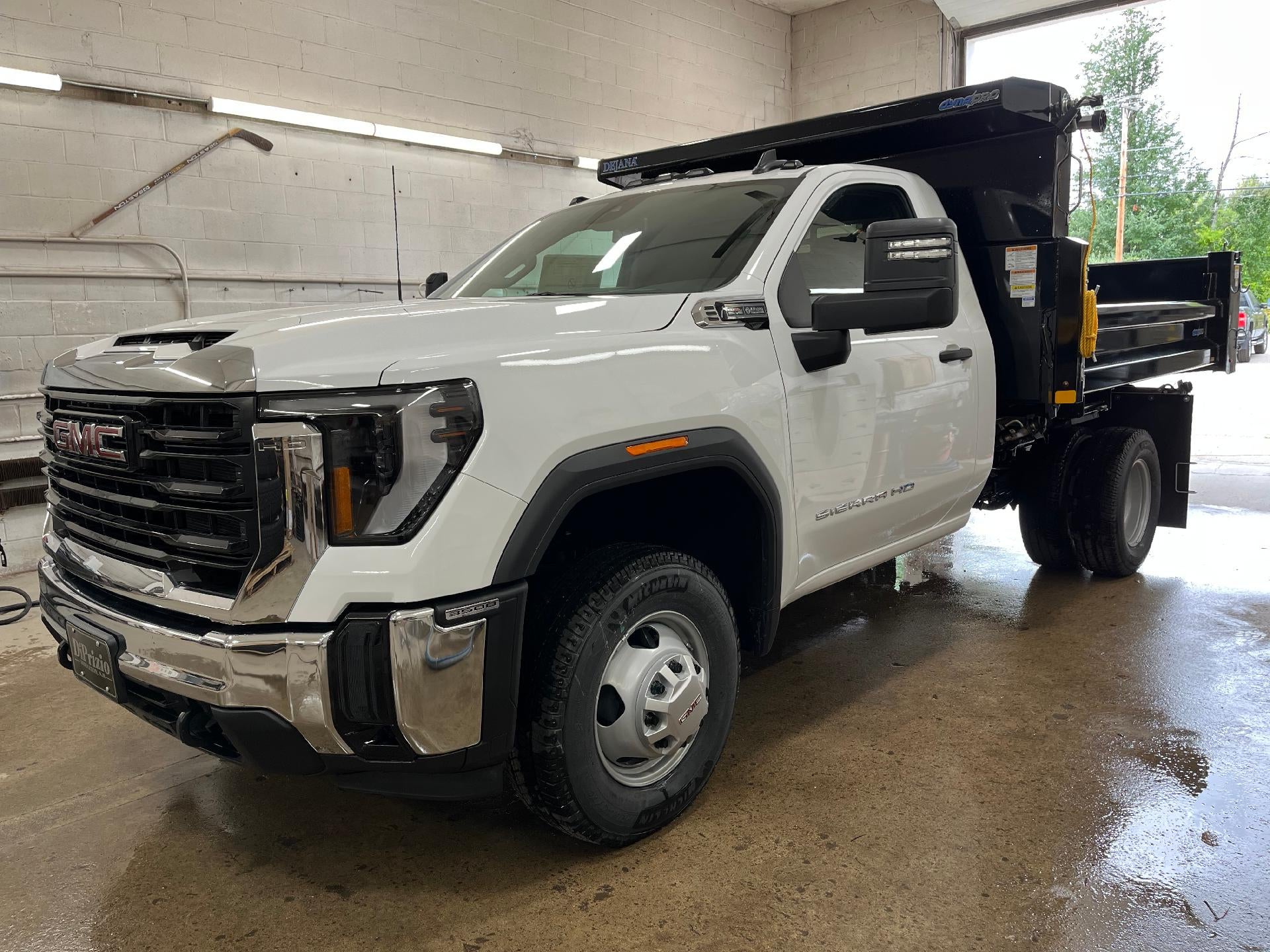 2026 GMC Sierra 3500 HD Chassis Cab Pro