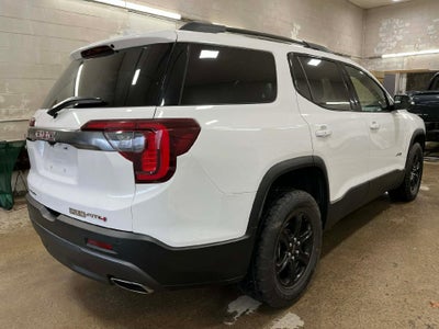 2023 GMC Acadia AT4