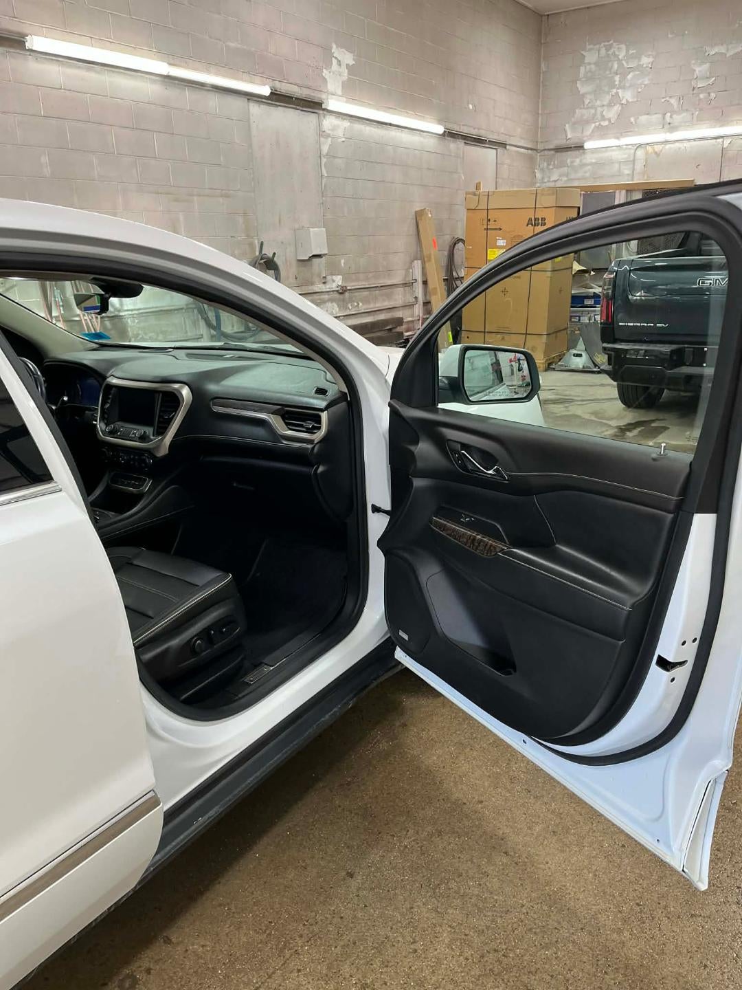 2020 GMC Acadia Denali