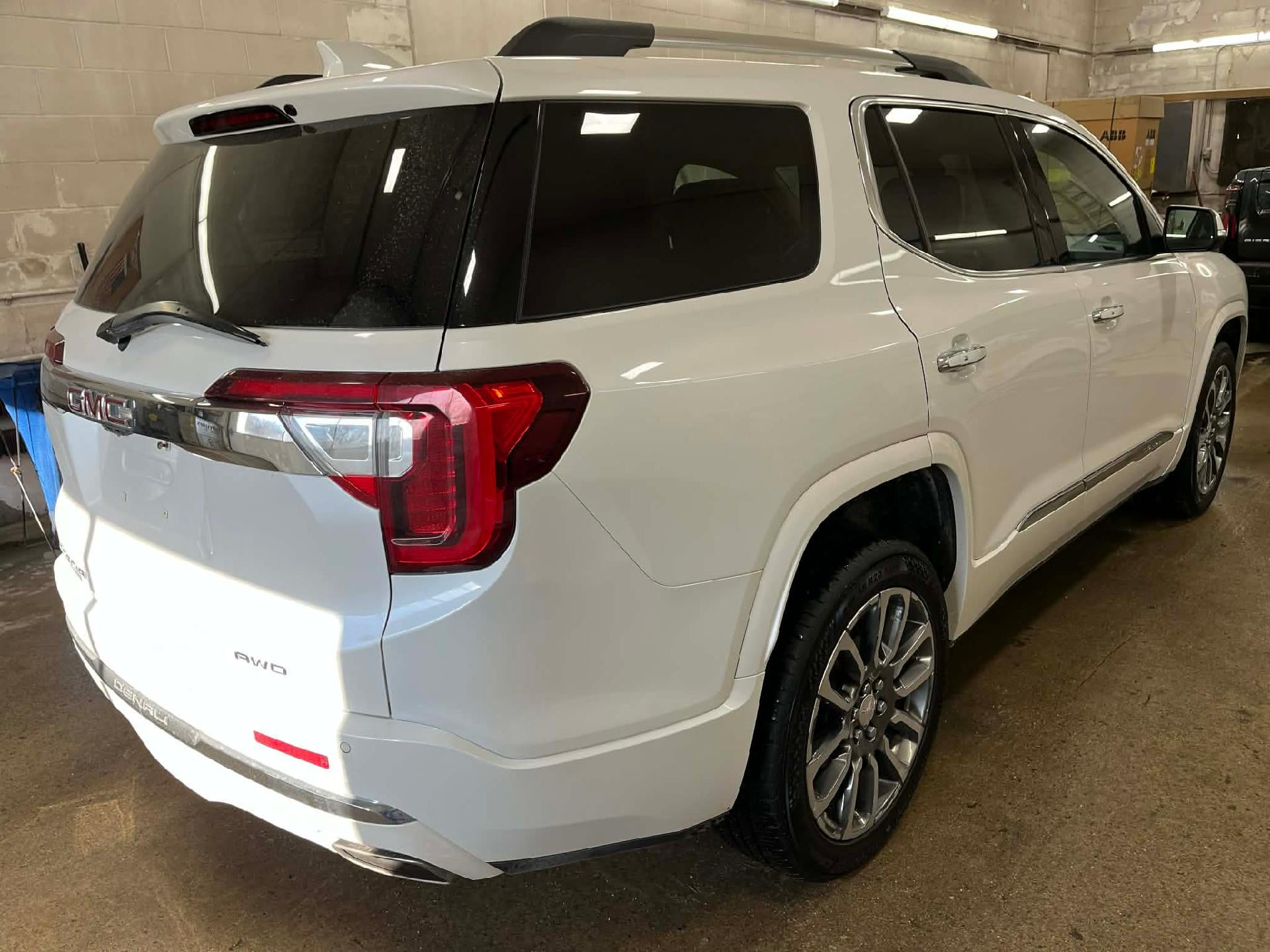 2020 GMC Acadia Denali