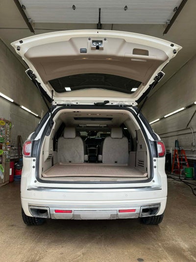 2014 GMC Acadia Denali