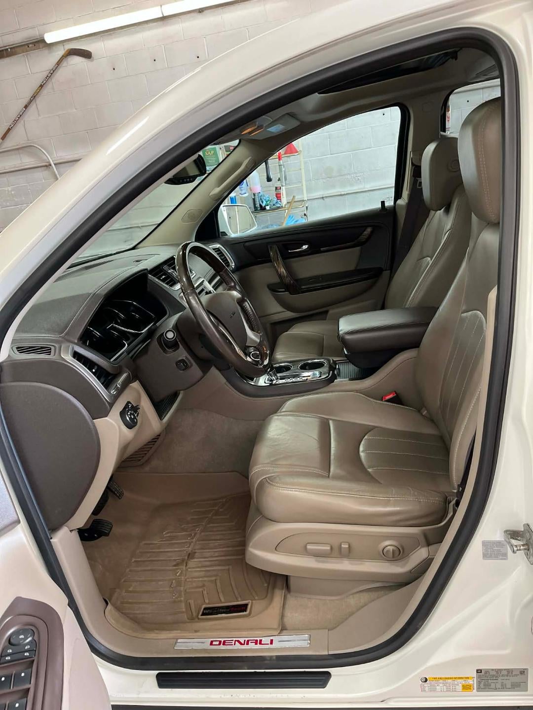 2014 GMC Acadia Denali