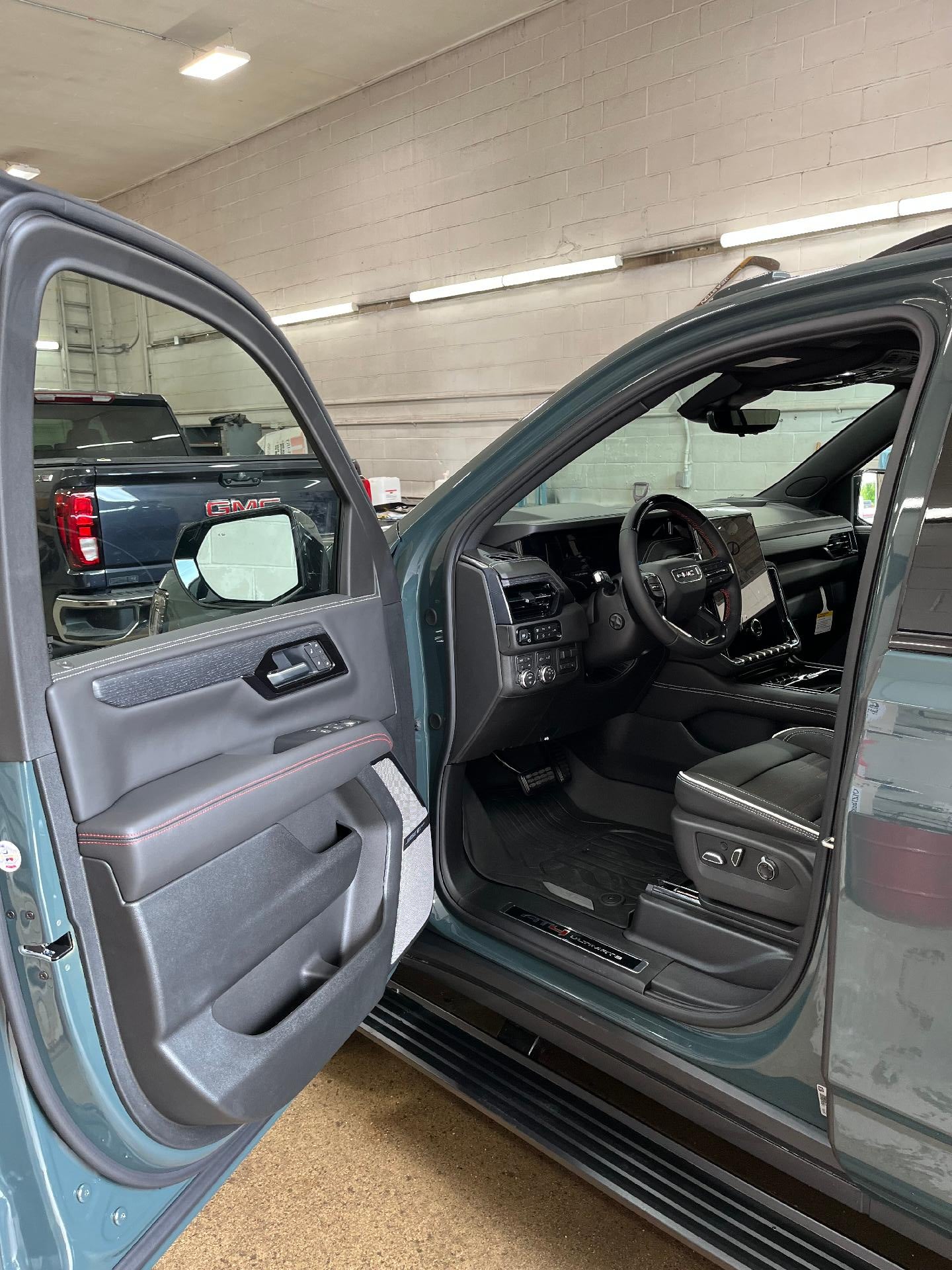 2026 GMC Yukon AT4 Ultimate
