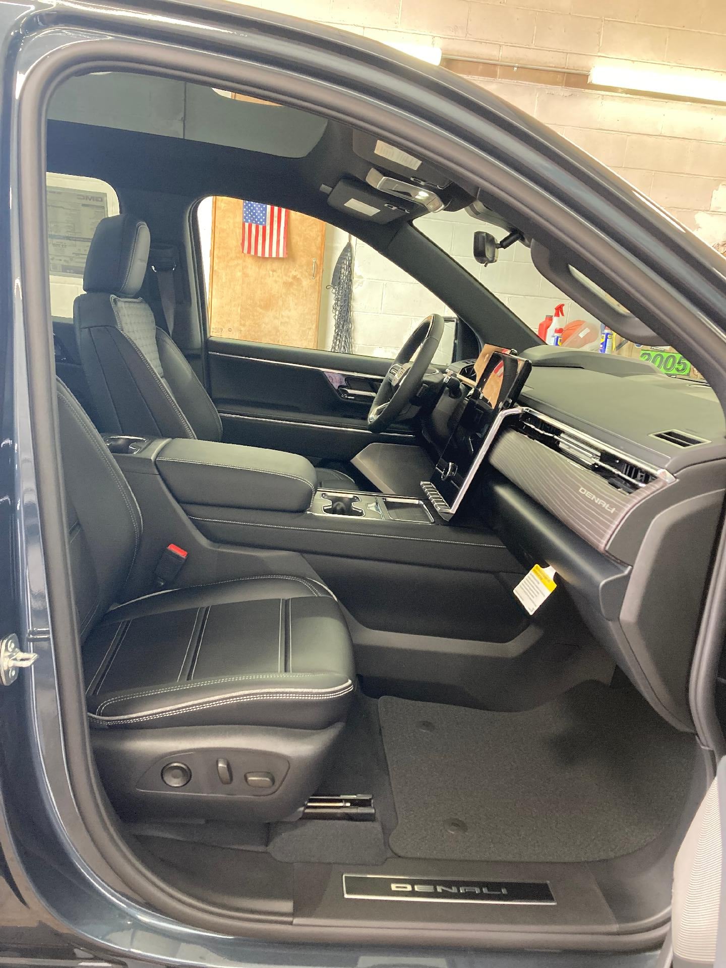 2025 GMC Sierra EV Extended Range Denali