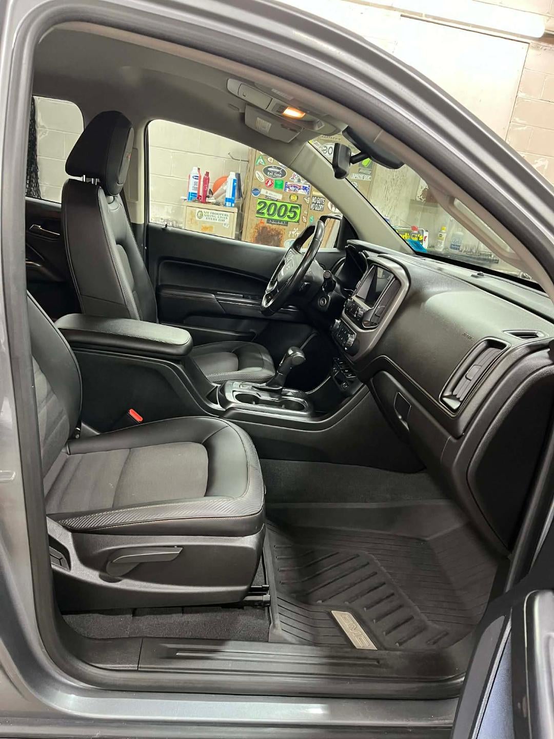 2021 GMC Canyon AT4 - Cloth