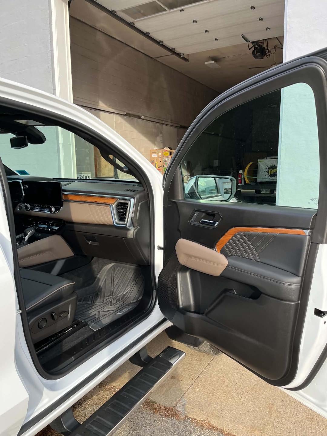 2024 GMC Canyon Denali