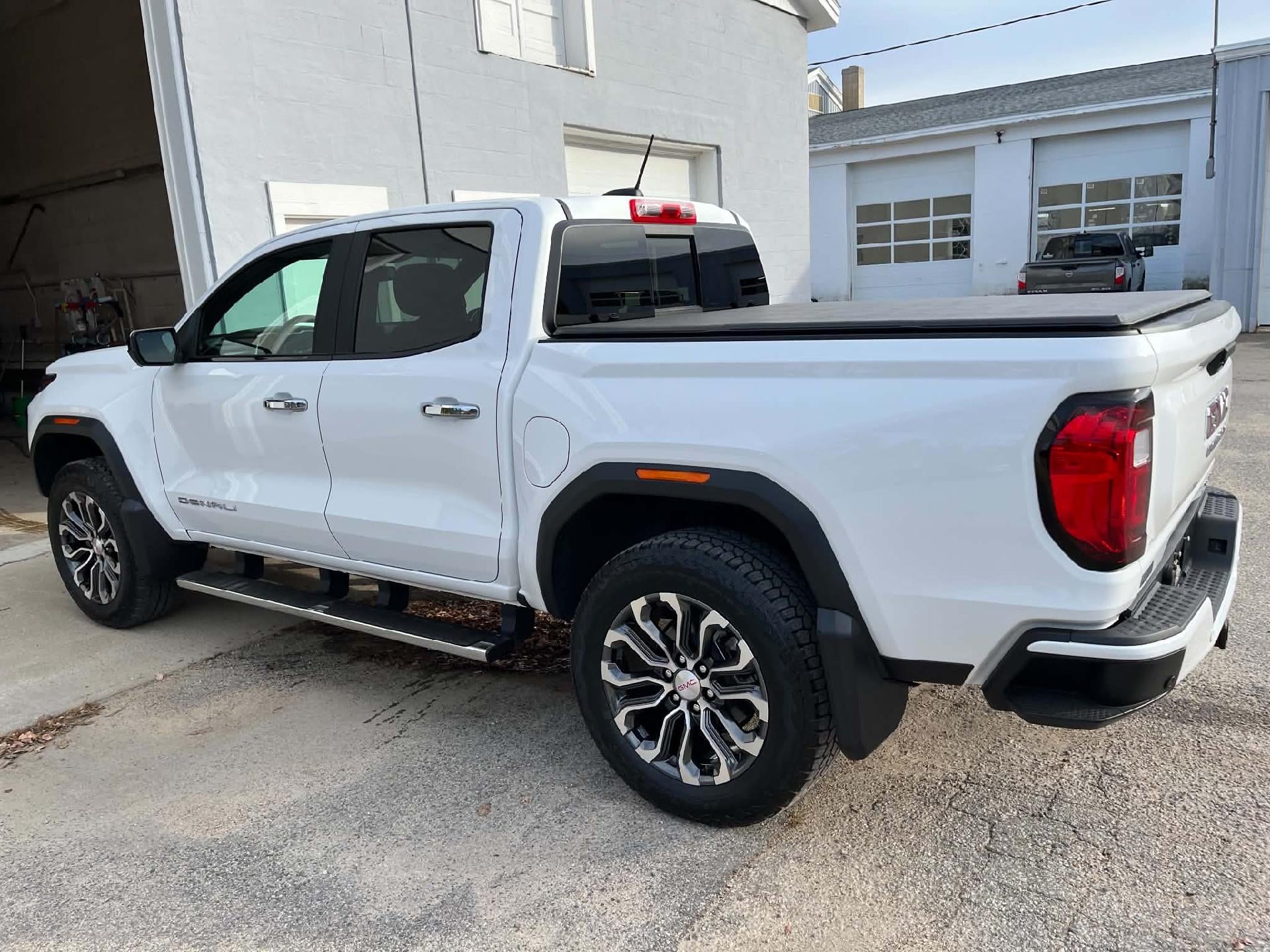 2024 GMC Canyon Denali