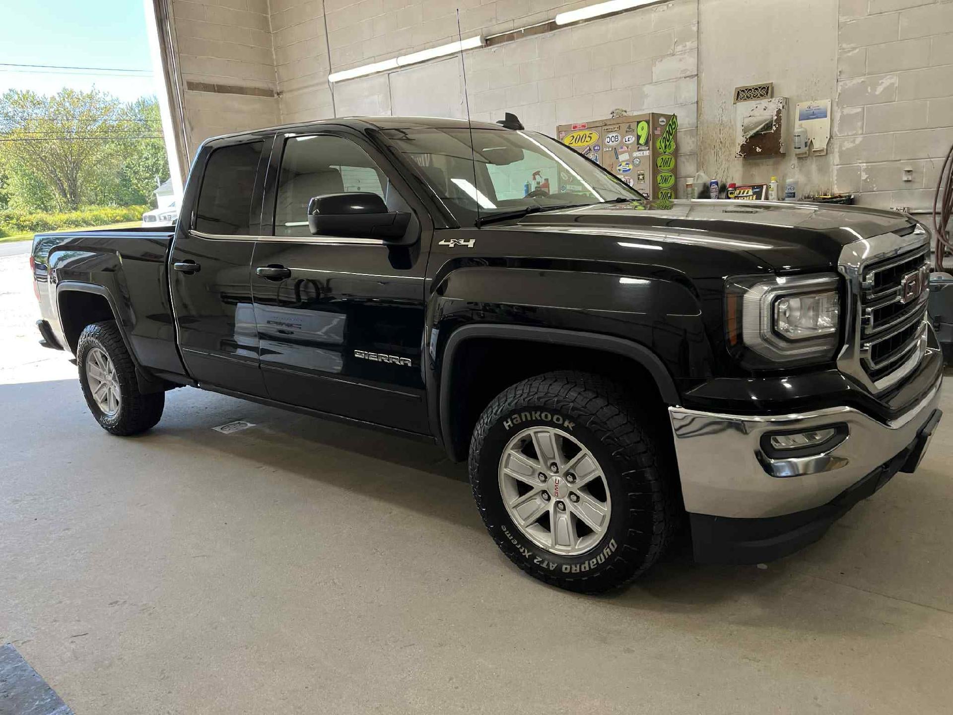 2017 GMC Sierra 1500 SLE