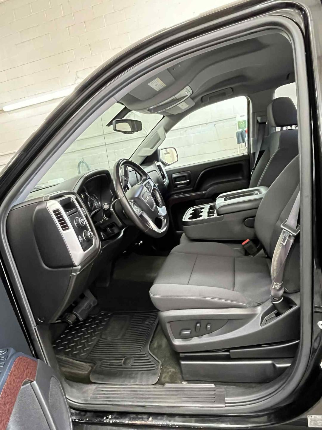 2017 GMC Sierra 1500 SLE