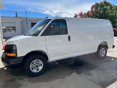 2026 GMC Savana Cargo Base