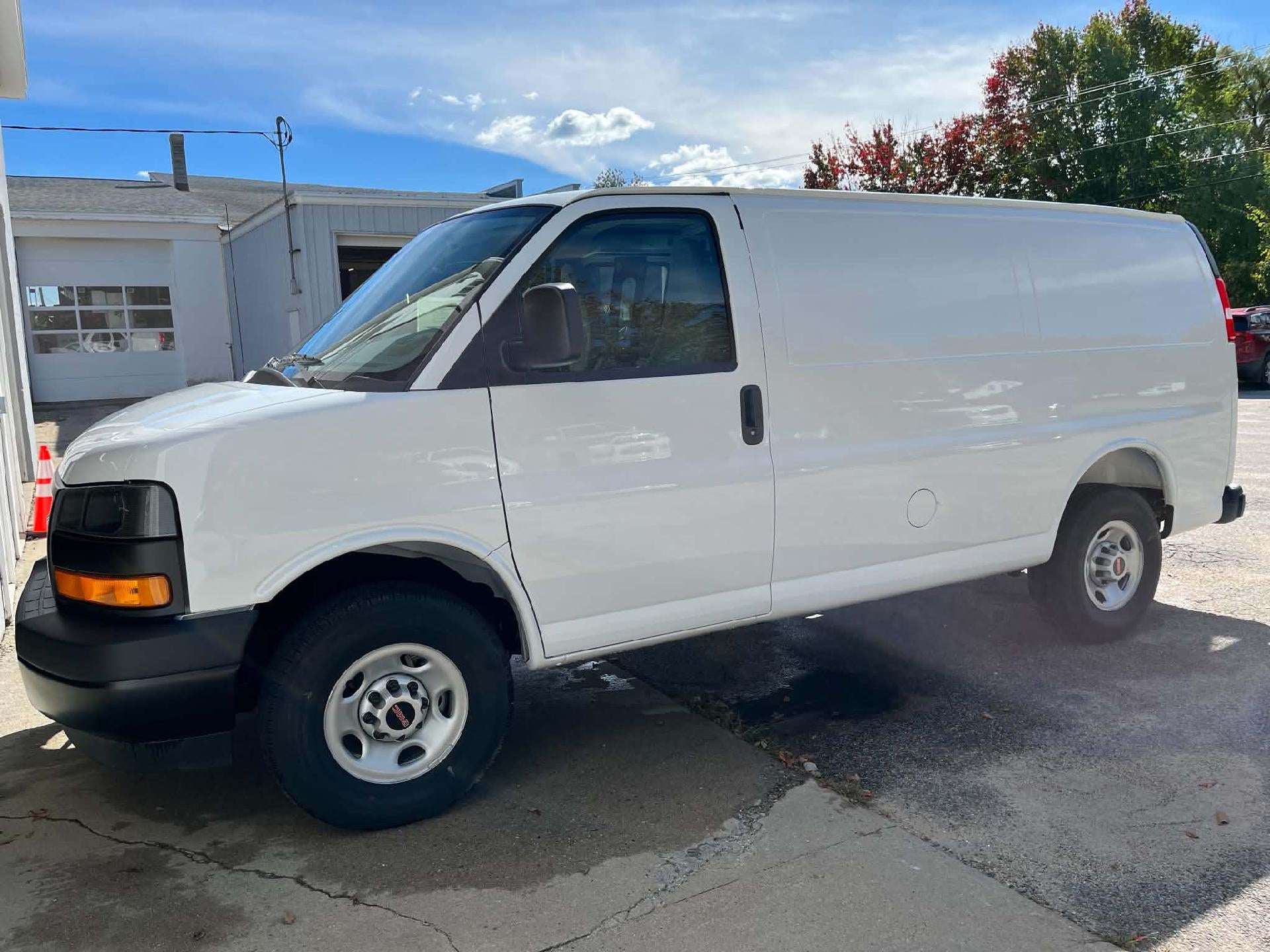 2026 GMC Savana Cargo Base