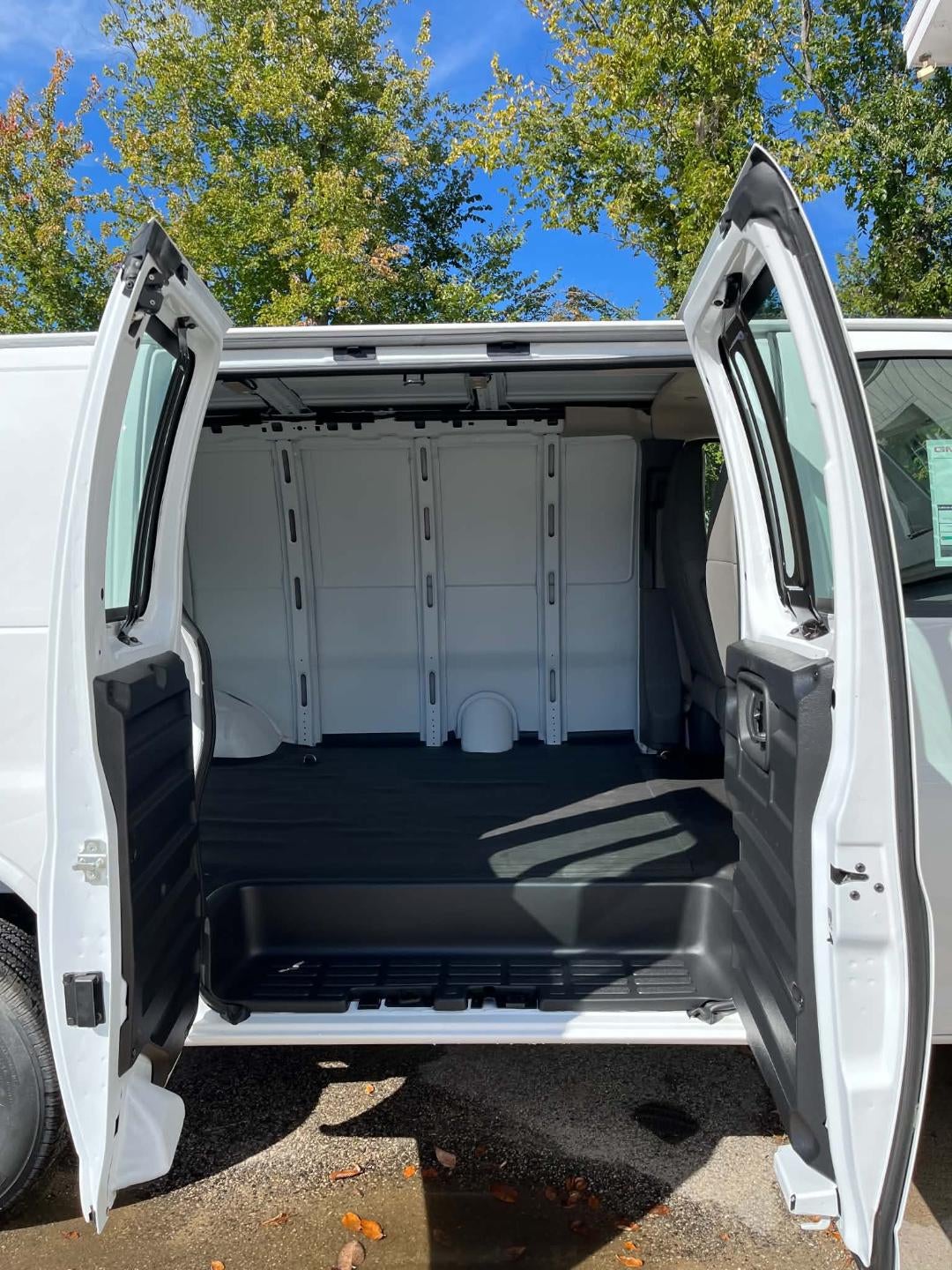 2026 GMC Savana Cargo Base