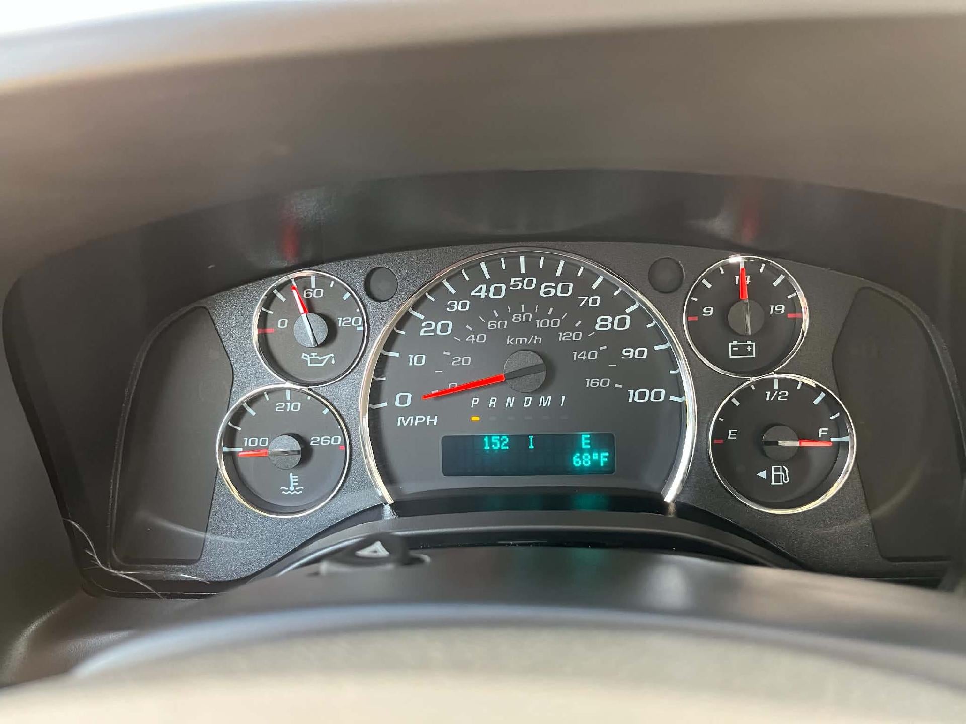 2026 GMC Savana Cargo Base
