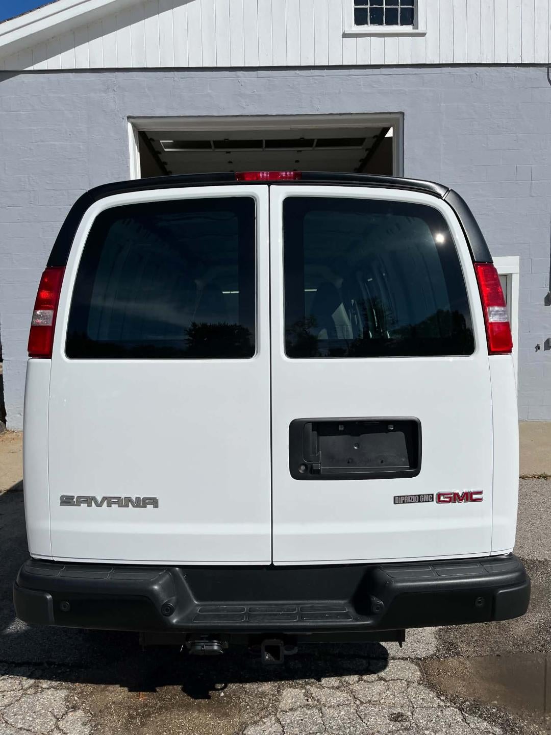 2026 GMC Savana Cargo Base