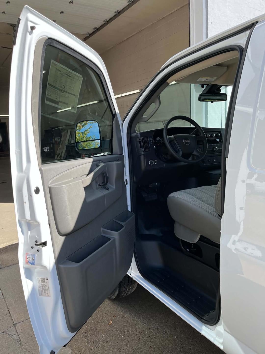 2026 GMC Savana Cargo Work Van - Photo 7