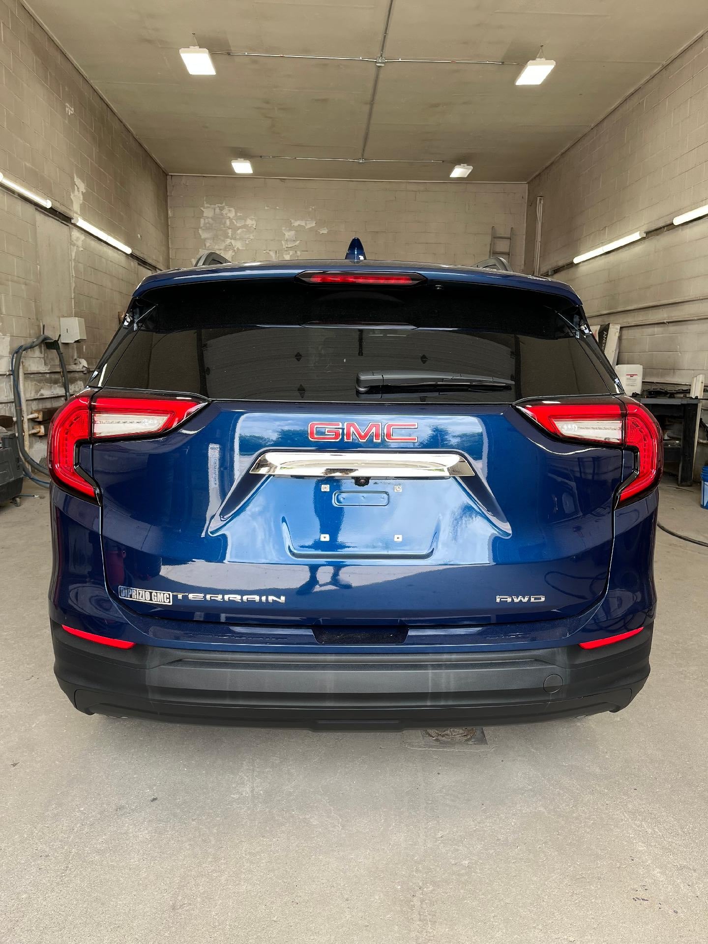 2022 GMC Terrain SLE