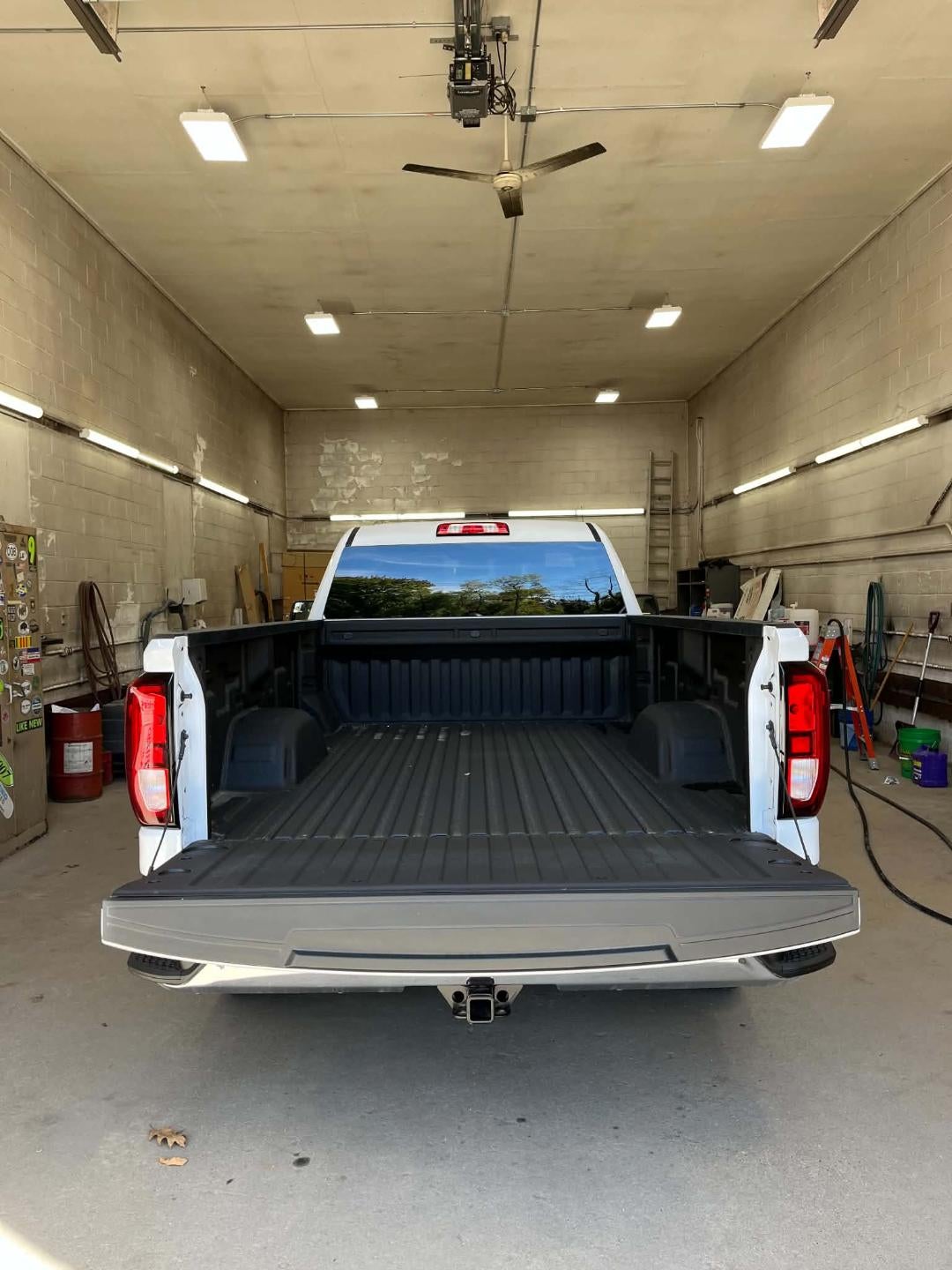 2026 GMC Sierra 1500 Pro - Photo 10