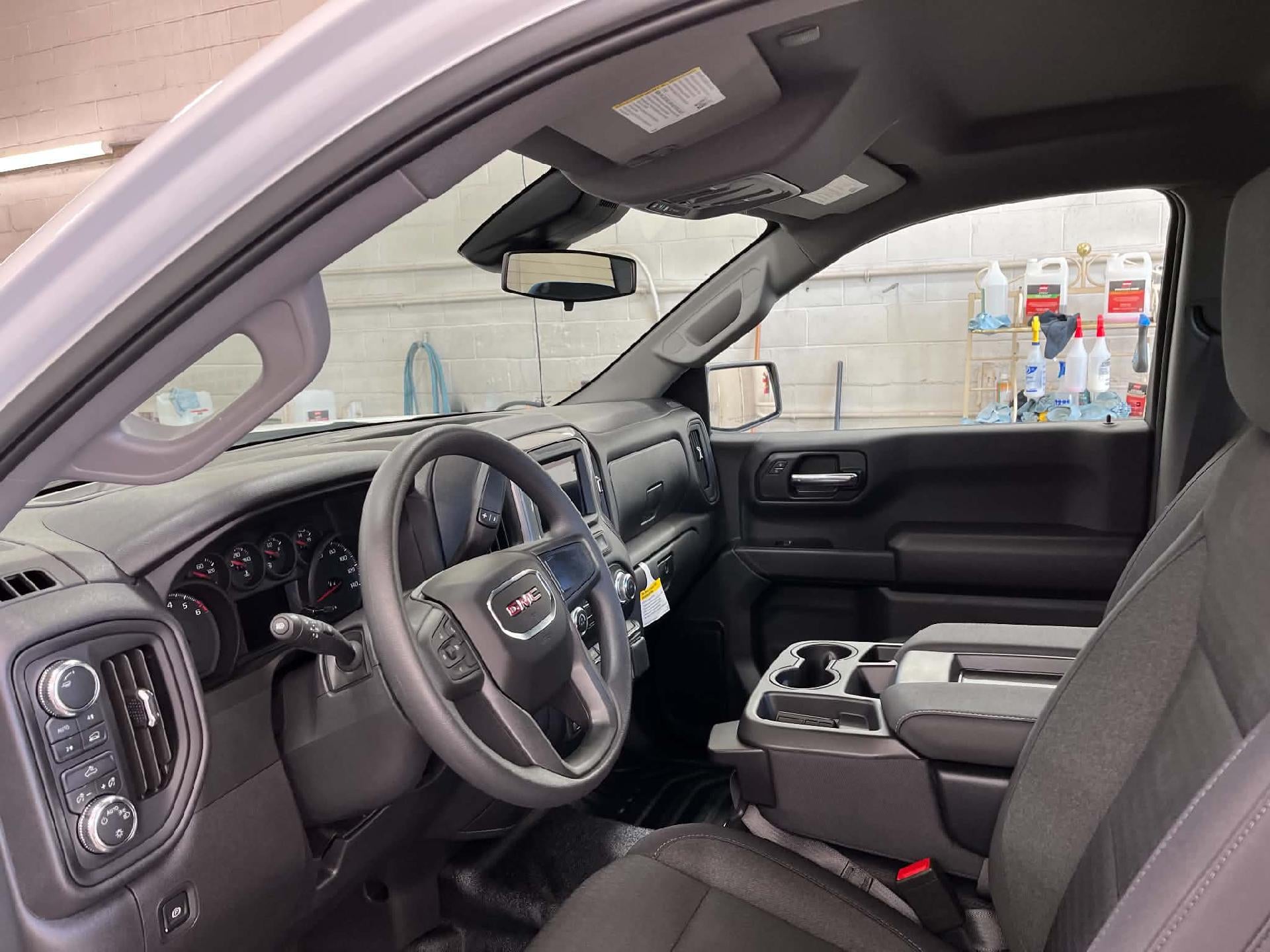2026 GMC Sierra 1500 Pro - Photo 9