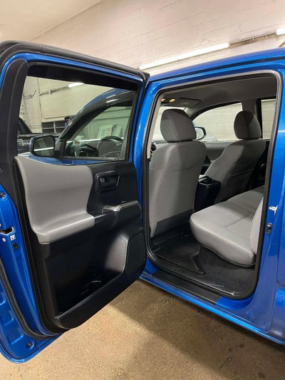 2018 Toyota Tacoma SR