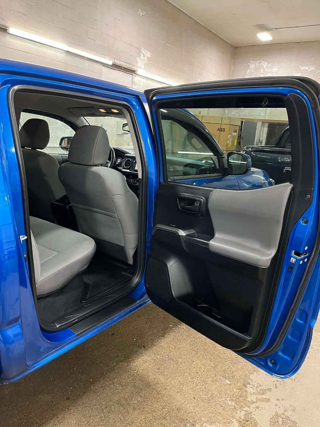 2018 Toyota Tacoma SR