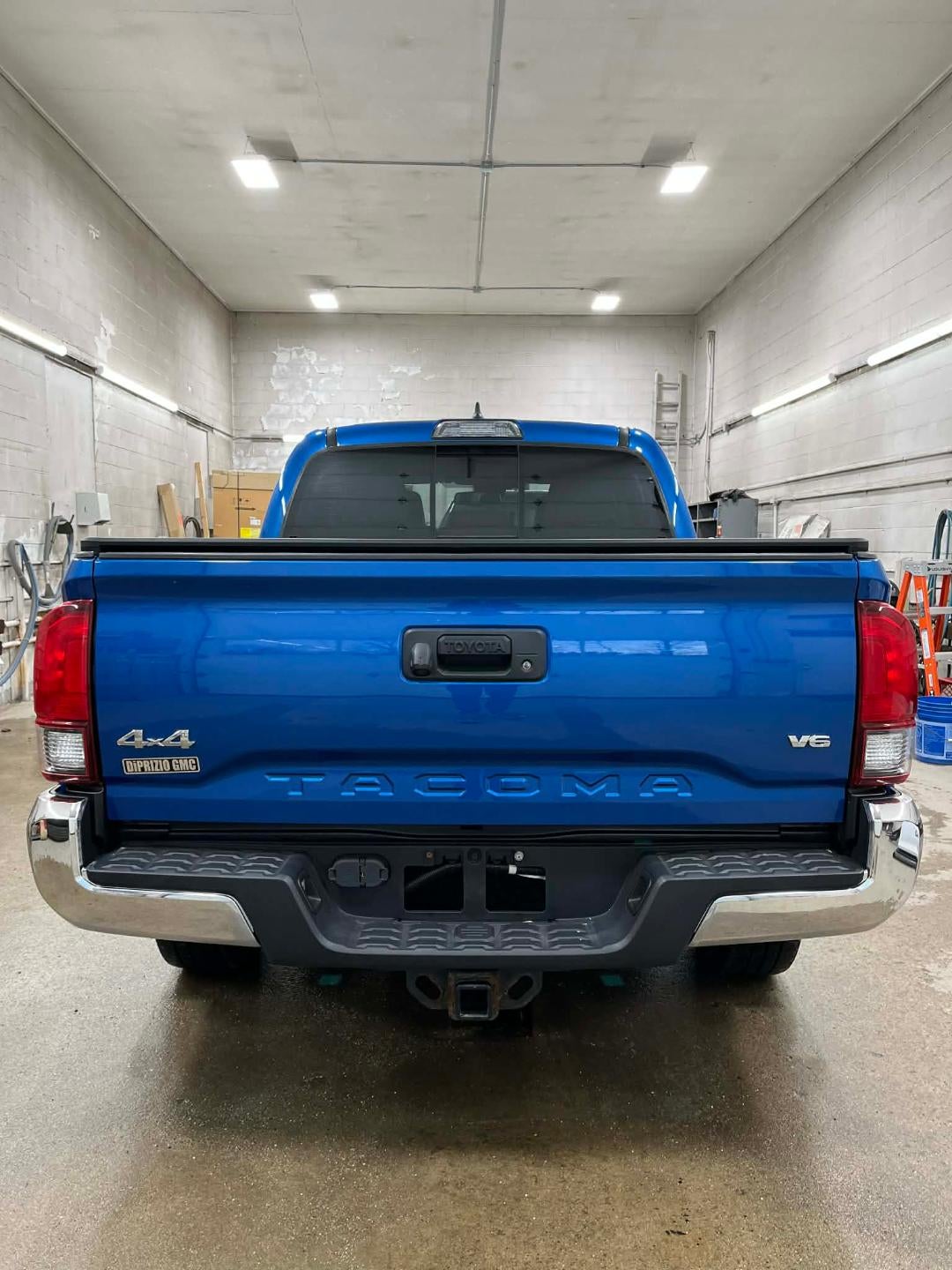 2018 Toyota Tacoma SR