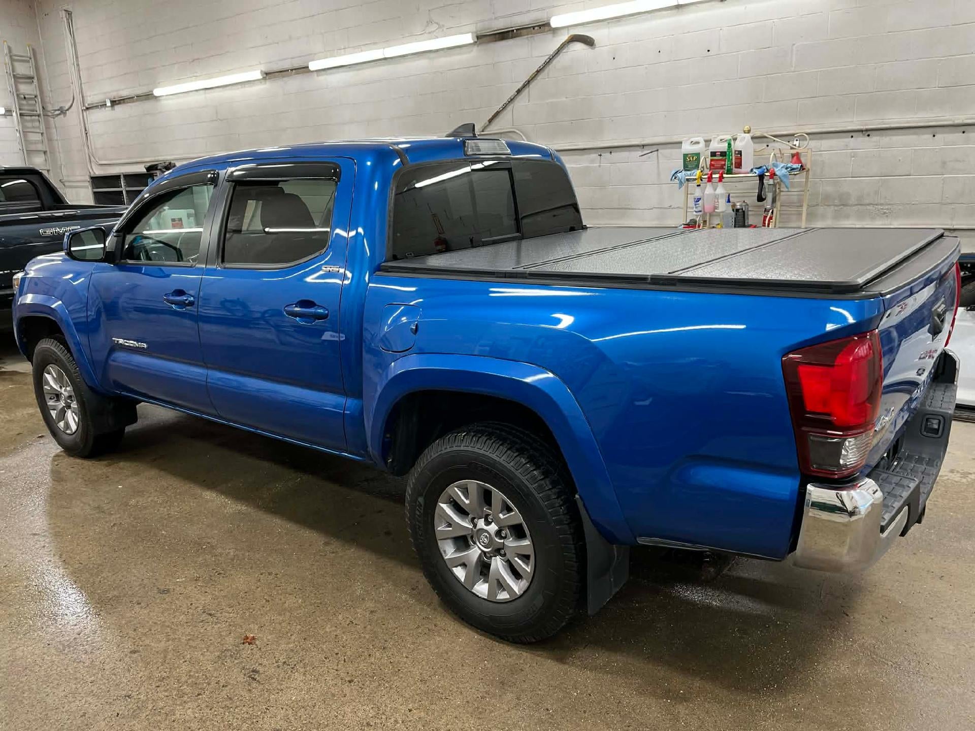 2018 Toyota Tacoma SR