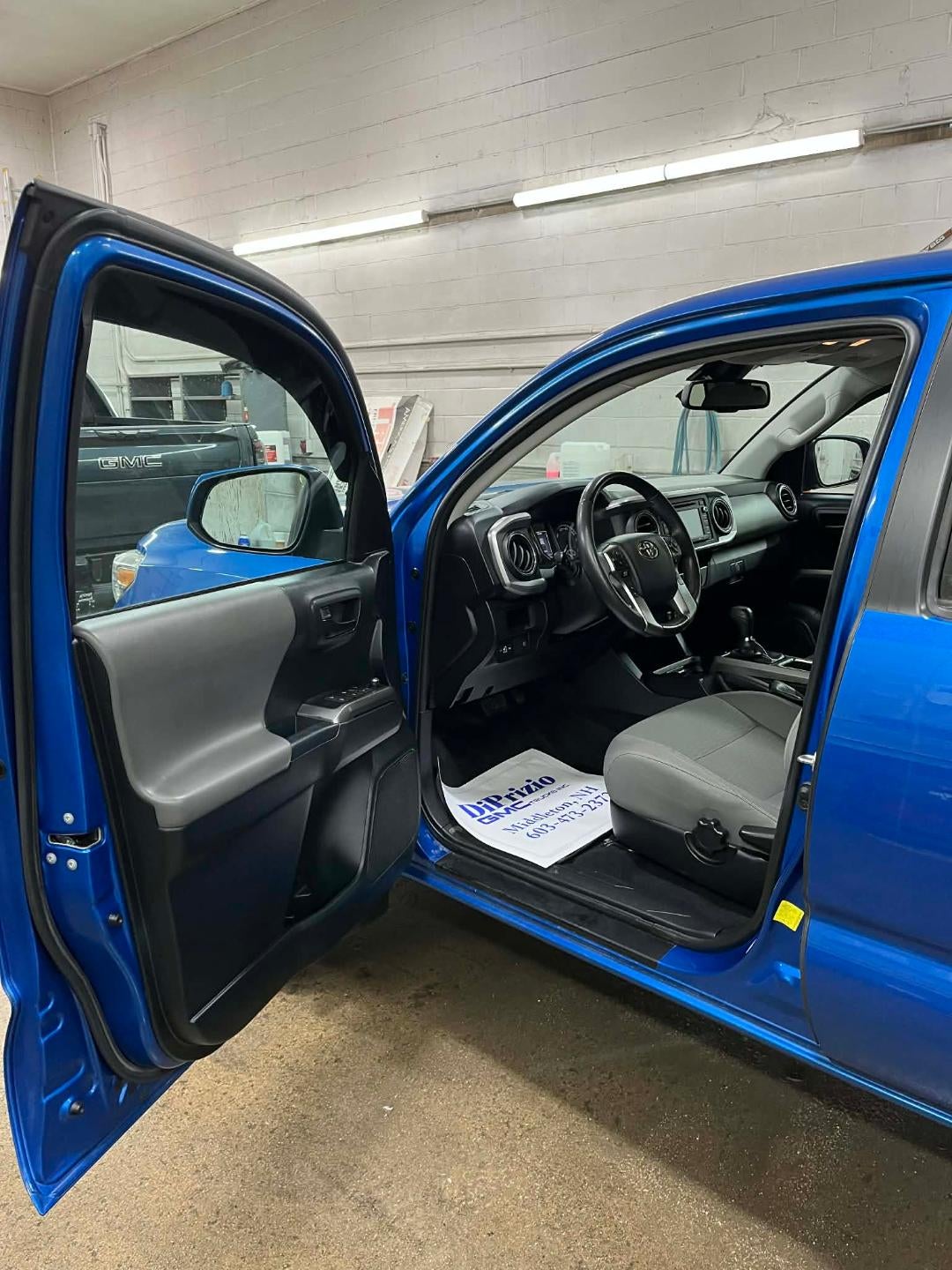 2018 Toyota Tacoma SR