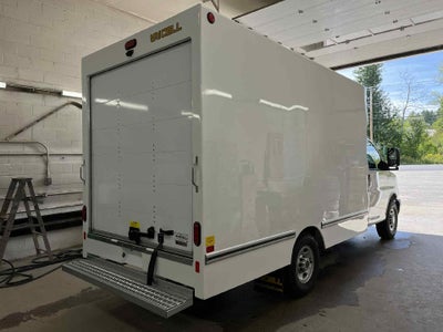 2025 GMC Savana Cutaway 3500 Base