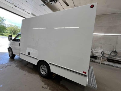 2025 GMC Savana Cutaway 3500 Base