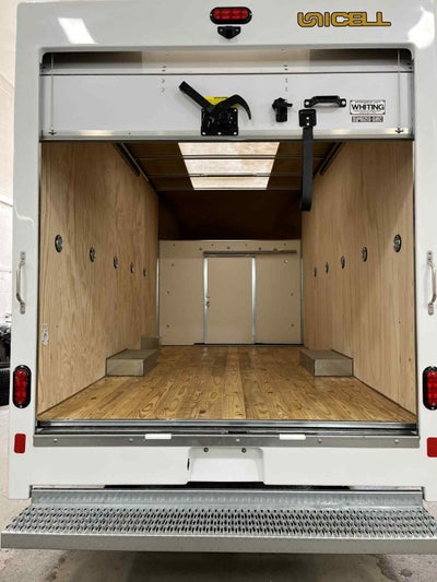 2025 GMC Savana Cutaway 3500 Base